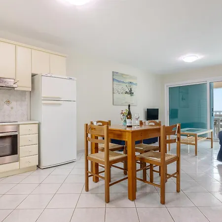 Playa Del Zante, By Tk Management Apartment